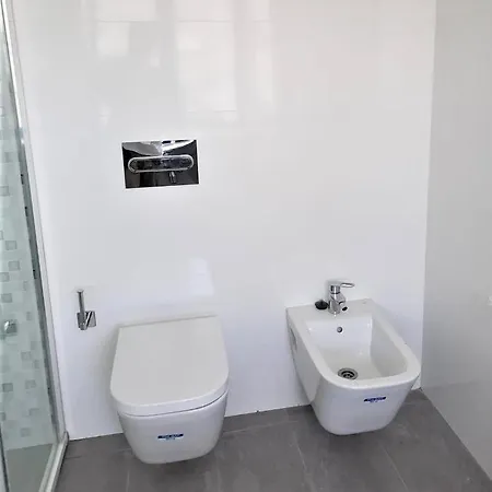 Serna Apartment