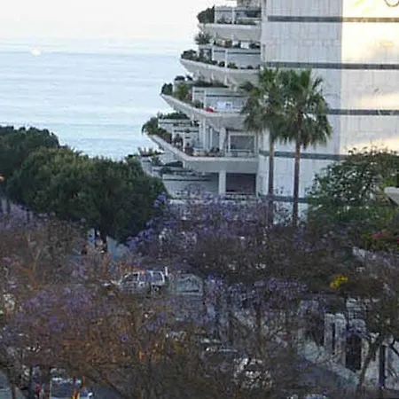 Serna Apartment